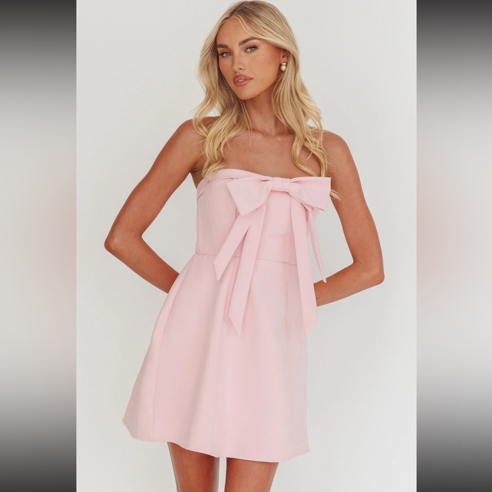 Lollipop Strapless Bow Bust Mini
Dress Pink Sorbet